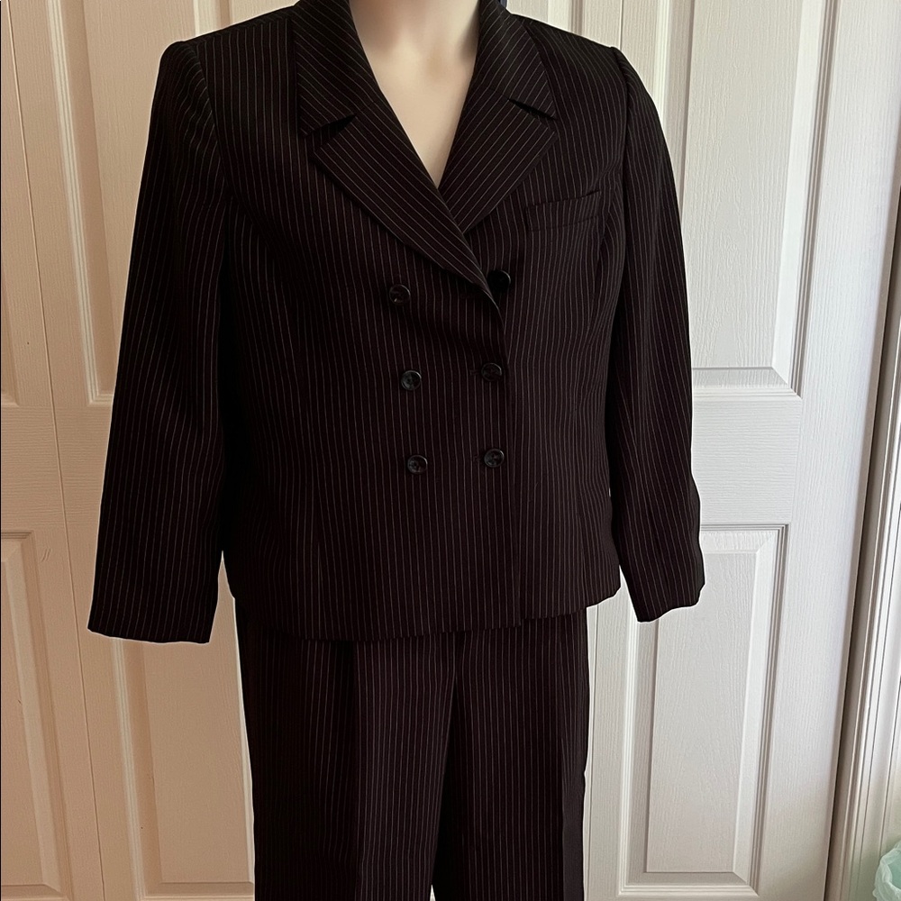 Le Suit Black Pinstripe Blazer